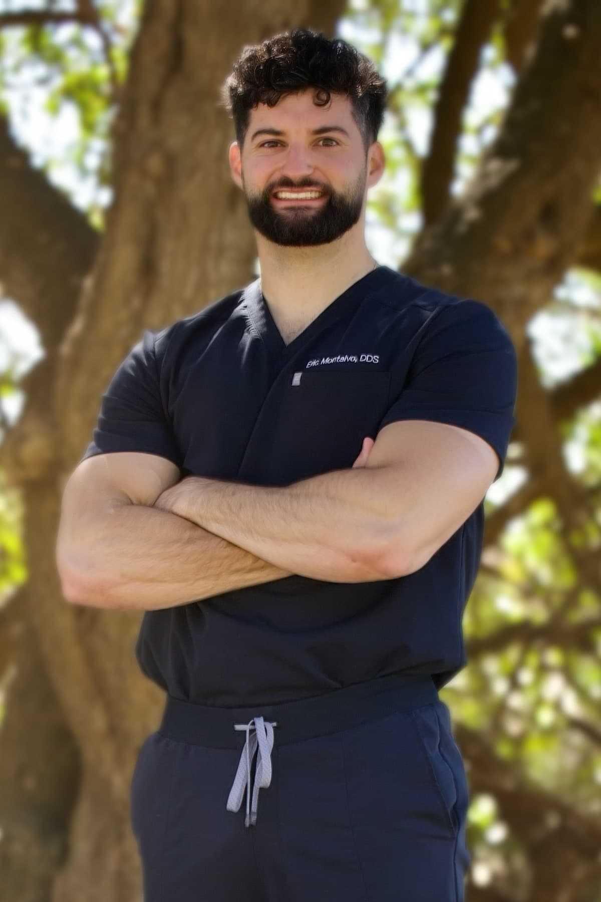 Dr. Eric Montalvo, DDS